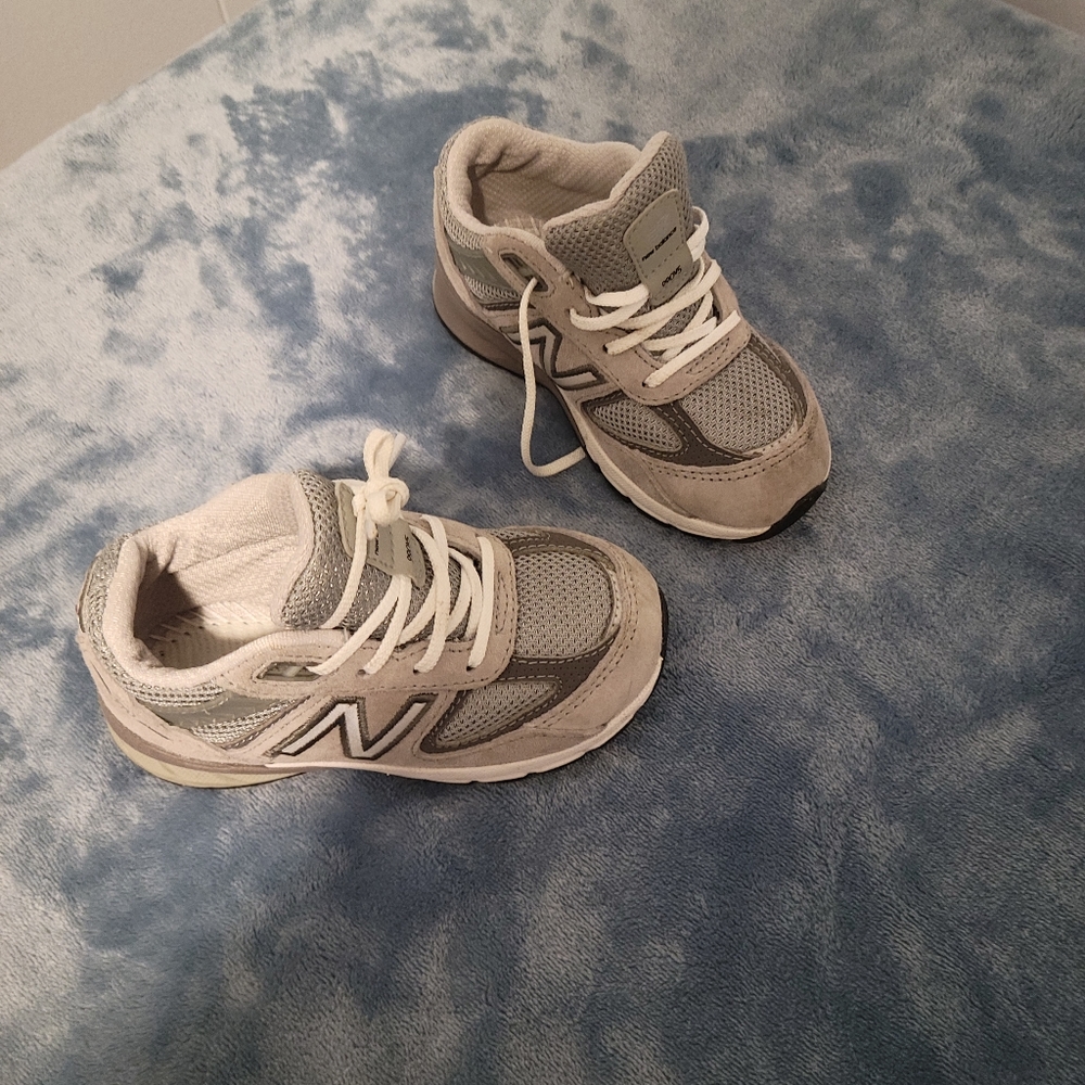 Gray new balance toddler sneakers 7.5